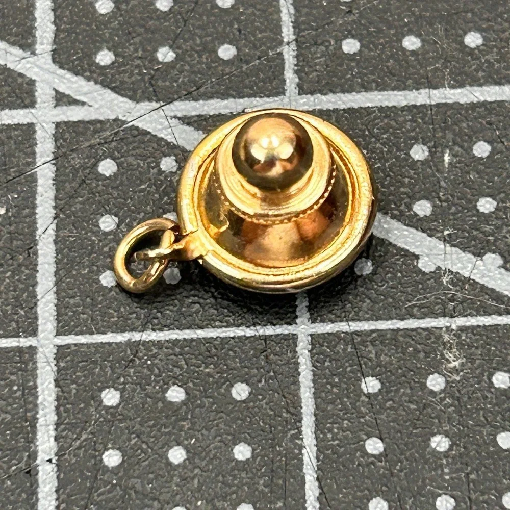 Vintage Hickok USA Mens Gold Tone Brushed Geometric Cufflinks‎ and Tie Tac Set